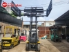 Xe nâng dầu 3 tấn Komatsu FD30T-17 gắn kẹp vuông, 4m