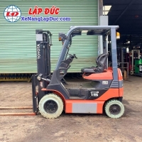 Xe Nâng Điện Ngồi 1.5 Tấn TOYOTA 8FB15