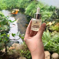 Serum Dưỡng Trắng Da Mỏng Nhẹ Thấm Nhanh Cấp Ẩm Hỗ Trợ Làm Đều Màu Da & Mờ Vùng Xỉn Màu 20g