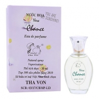 Nước hoa New Chance Miss Dalat 30 ml . Hương Hoa , gia vị  , gỗ . phong cách thanh lịch , lôi cuốn cho nữ giới .