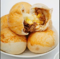 Pizza Bom Vị Bò Bằm Kachi Hộp 6 Cái 360g – Phô Mai Béo Ngậy, Nhân Bò Đậm Vị