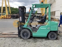 Xe nâng dầu 2.5 tấn Mitsubishi FD25T