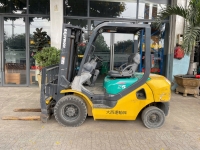 Xe Nâng Dầu 2.5 Tấn KOMATSU FD25C-16