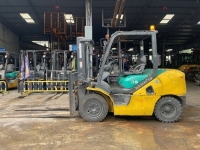 Xe Nâng Dầu 3.5 Tấn KOMATSU FD35T-10