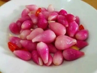 Hành tím muối chua 