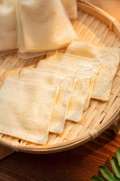 Bông tẩy trang tơ tằm dùng nhiều lần