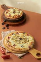 Bánh pizza nhân xúc xích phô mai (bánh pizza size 20)