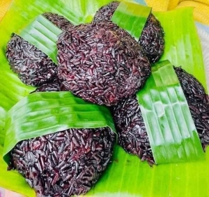 Xôi Đất Bắc – Chuyên Sỉ Lẻ Bánh Khúc Nếp Cẩm, Xôi Khúc Nếp Cẩm Chuẩn Bắc