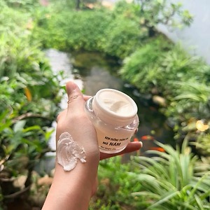Kem dưỡng trắng Da Mờ Nam Alpha Arbutin Niacinamide Vitamin B3 20g
