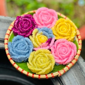 Mẹt Xôi Hoa Ngũ Sắc Xôi Đất Bắc – Trang Trí Mâm Lễ Sang Trọng, Xôi Truyền Thống Đồ Thủ Công