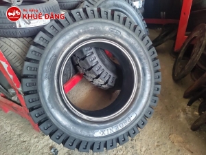 Lốp xe nâng 900-20