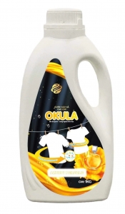 Nước Giặt Xả OKULA Hương Nước Hoa 1KG – Lưu Hương Dài Lâu, Giặt Sạch Sâu, Thơm Chuẩn Nước Hoa