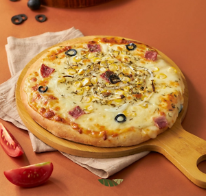 PIZZA XÚC XÍCH PHÔ MAI – MEN TƯƠI THƠM NGON, ĐẬM VỊ