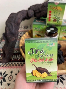 Cao chiết Hà thủ ô đỏ (dạng lỏng)