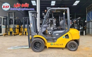 Xe Nâng Dầu 2.5 Tấn KOMATSU FD25T-17