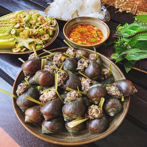 Chả ốc nhồi vỏ Ốc