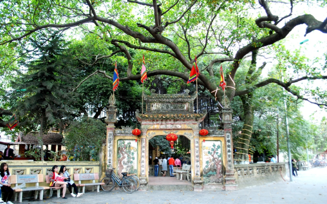 Đền Cùng – Giếng Ngọc, điểm đến tâm linh đầu xuân ở Bắc Ninh